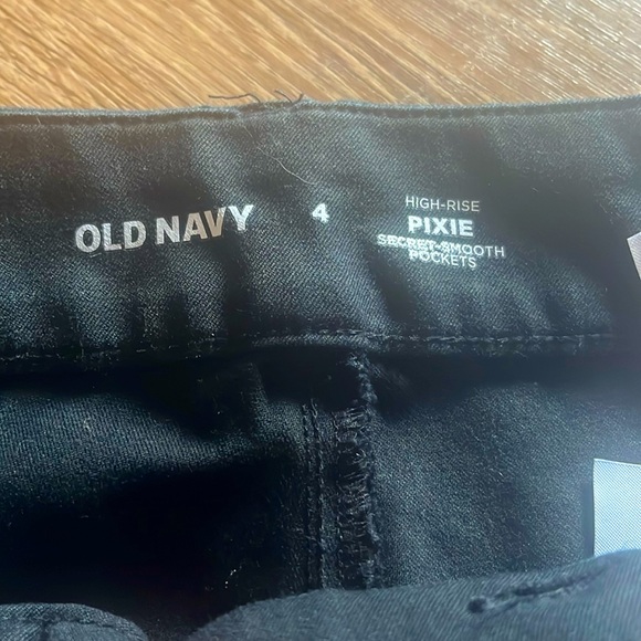 High rise Pixie - Picture 2 of 2